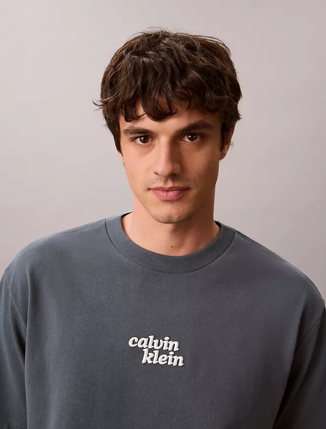 T-shirt de corte descontraído com logótipo de 1989 bordado T-shirt de corte descontraído com logótipo de 1989 bordado