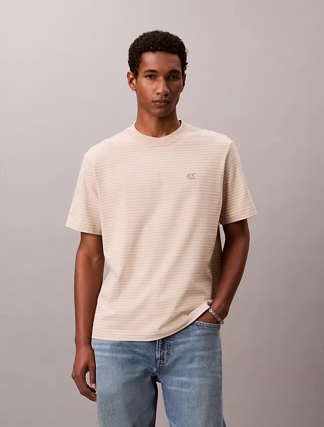 T-shirt de corte descontraído com riscas T-shirt de corte descontraído com riscas