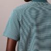 T-shirt de corte descontraído com riscas T-shirt de corte descontraído com riscas