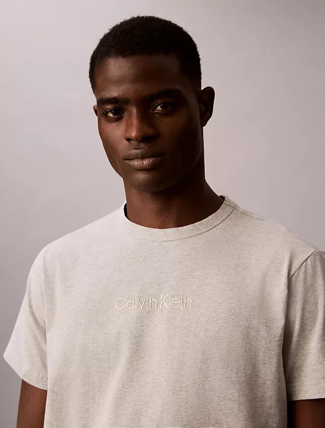 T-shirt de dormir com logótipo Calvin Klein T-shirt de dormir com logótipo Calvin Klein
