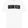 T-shirt de gola redonda com logótipo Ck em letras maiúsculas para meninos T-shirt de gola redonda com logótipo Ck em letras maiúsculas para meninos