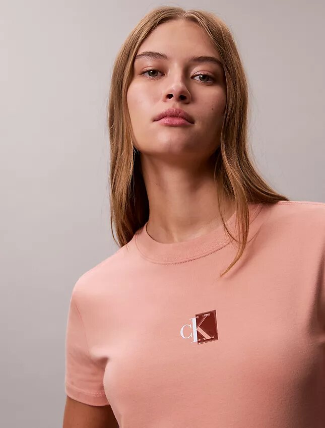 T-shirt de gola redonda com logótipo Monogram T-shirt de gola redonda com logótipo Monogram