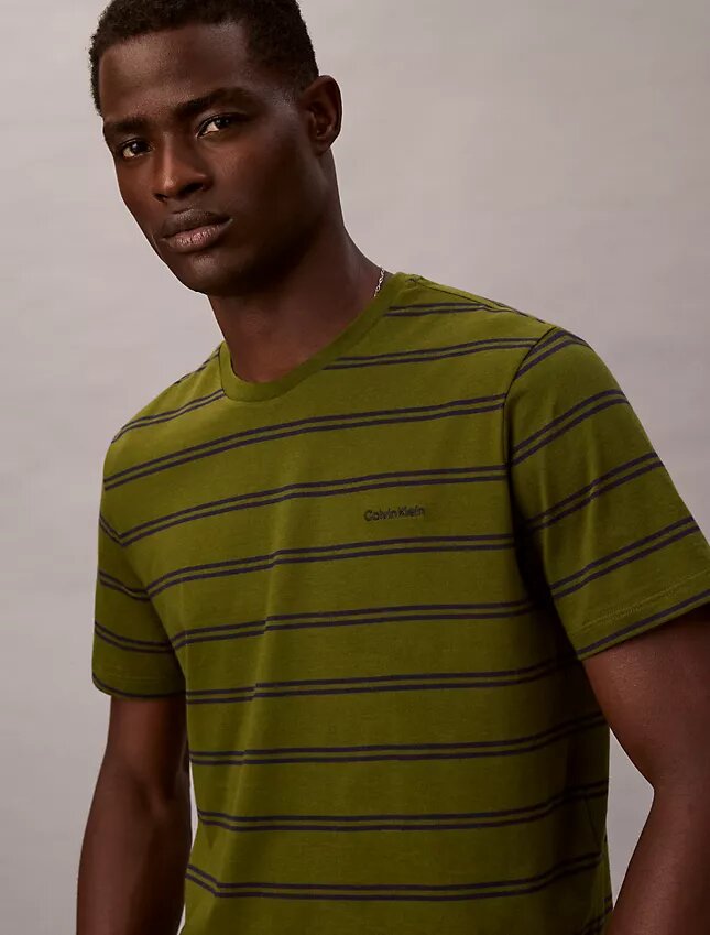 T-shirt de gola redonda com riscas Liquid Touch T-shirt de gola redonda com riscas Liquid Touch