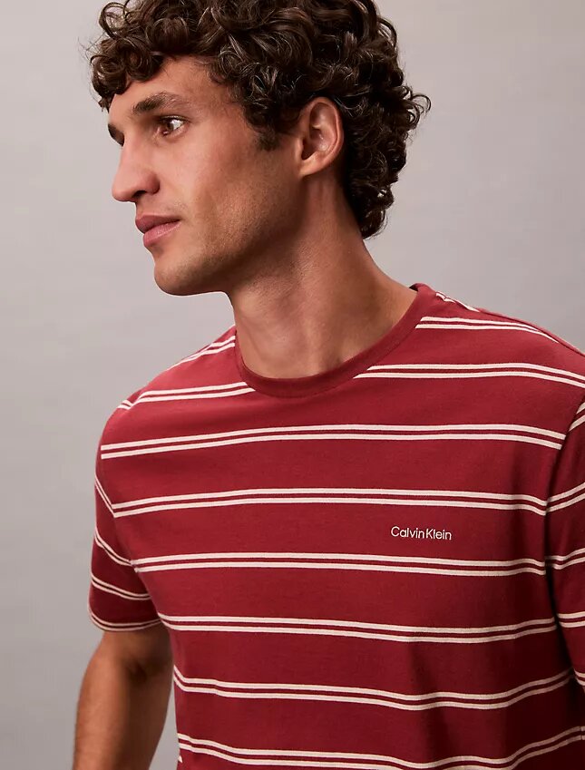 T-shirt de gola redonda com riscas Liquid Touch T-shirt de gola redonda com riscas Liquid Touch