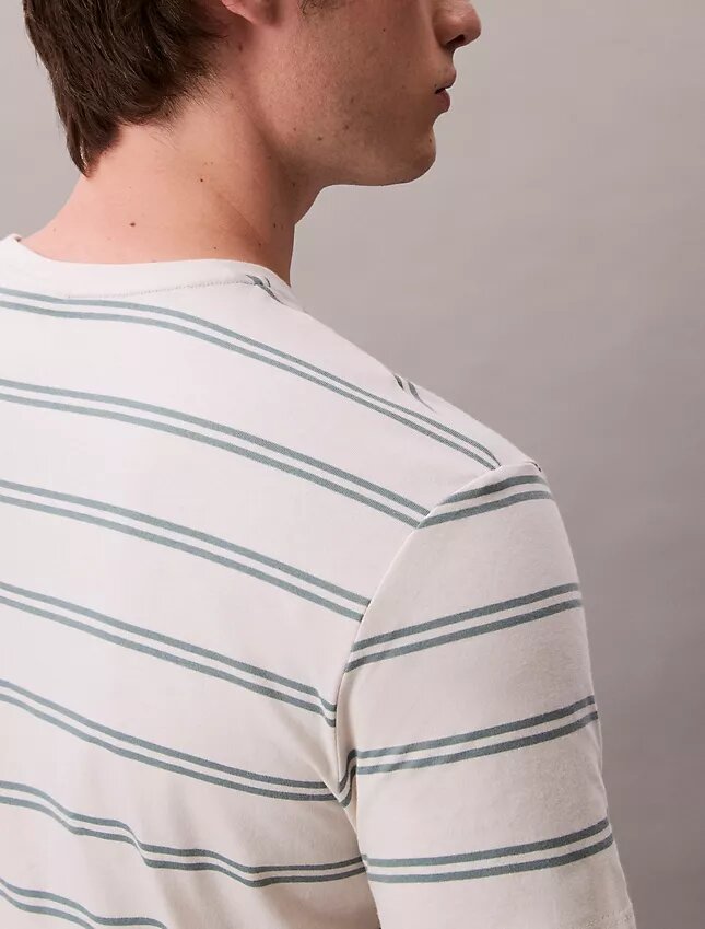 T-shirt de gola redonda com riscas Liquid Touch T-shirt de gola redonda com riscas Liquid Touch