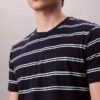 T-shirt de gola redonda com riscas Liquid Touch T-shirt de gola redonda com riscas Liquid Touch