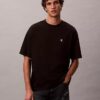 T-shirt de gola redonda descontraída com logótipo de arquivo T-shirt de gola redonda descontraída com logótipo de arquivo