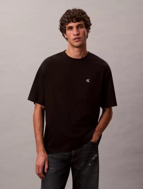 T-shirt de gola redonda descontraída com logótipo de arquivo