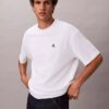 T-shirt de gola redonda descontraída com logótipo de arquivo T-shirt de gola redonda descontraída com logótipo de arquivo
