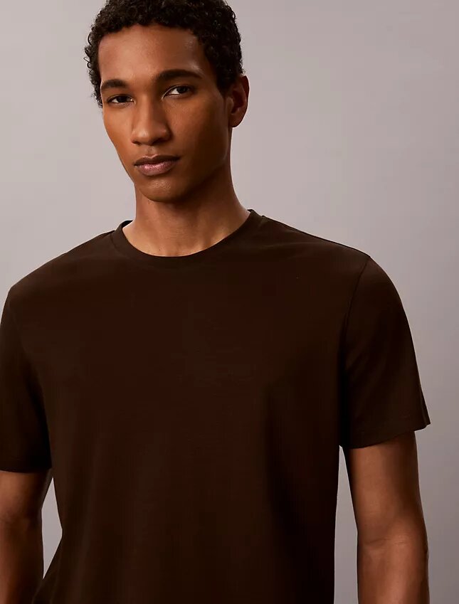 T-shirt de gola redonda em algodão Supima T-shirt de gola redonda em algodão Supima
