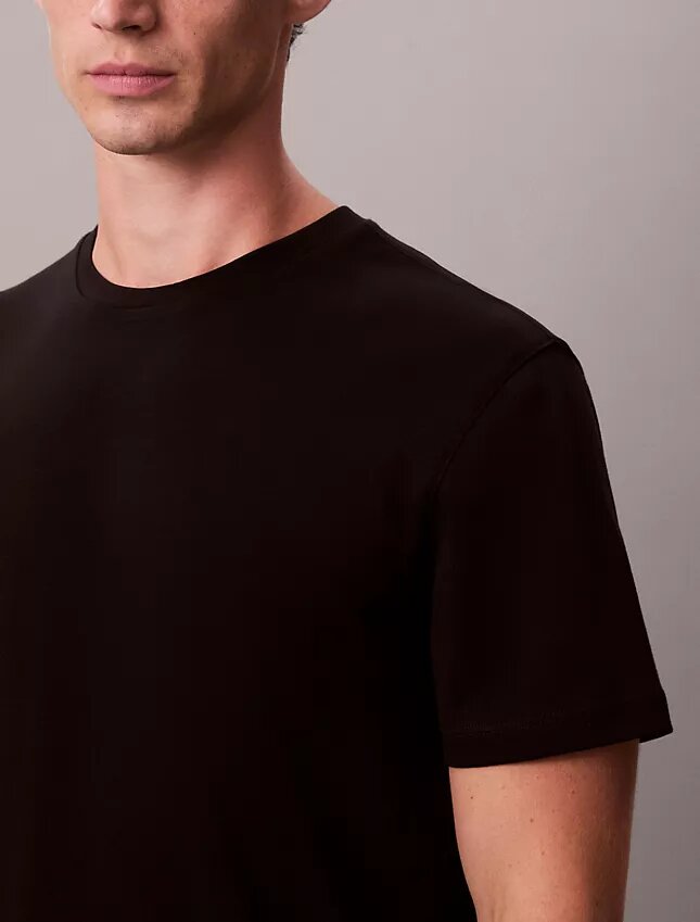 T-shirt de gola redonda em algodão Supima T-shirt de gola redonda em algodão Supima