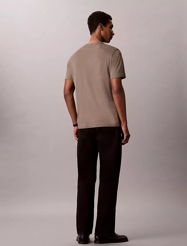 T-shirt de gola redonda em algodão Supima T-shirt de gola redonda em algodão Supima