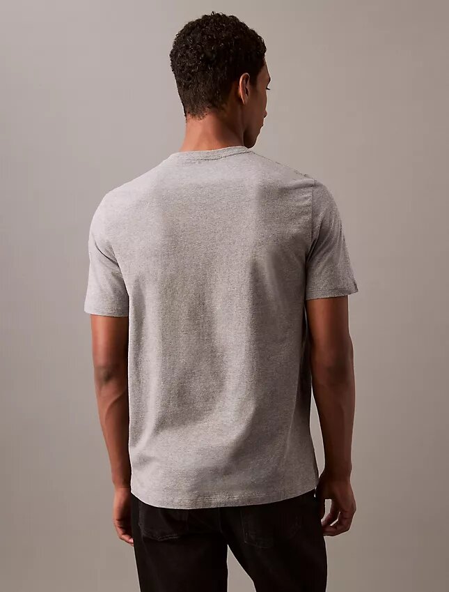 T-shirt de gola redonda Monologo T-shirt de gola redonda Monologo