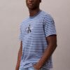 T-shirt Descontraída com Listras Monogram T-shirt Descontraída com Listras Monogram