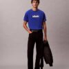T-shirt Descontraída com Logótipo em Bloco T-shirt Descontraída com Logótipo em Bloco
