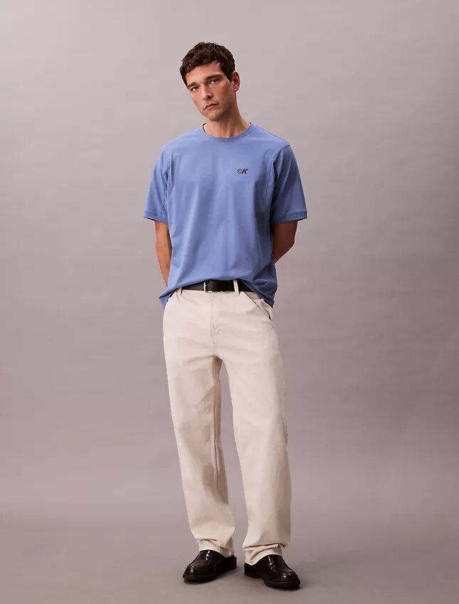 T-shirt Descontraída com Logótipo em Piqué Refrescante T-shirt Descontraída com Logótipo em Piqué Refrescante