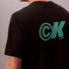 T-shirt Descontraída com Logótipo em Piqué Refrescante T-shirt Descontraída com Logótipo em Piqué Refrescante