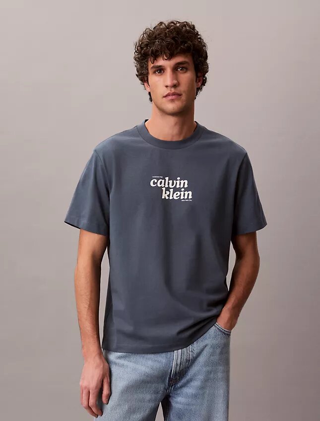 T-shirt Descontraída com Logótipo Gráfico de 1989 T-shirt Descontraída com Logótipo Gráfico de 1989
