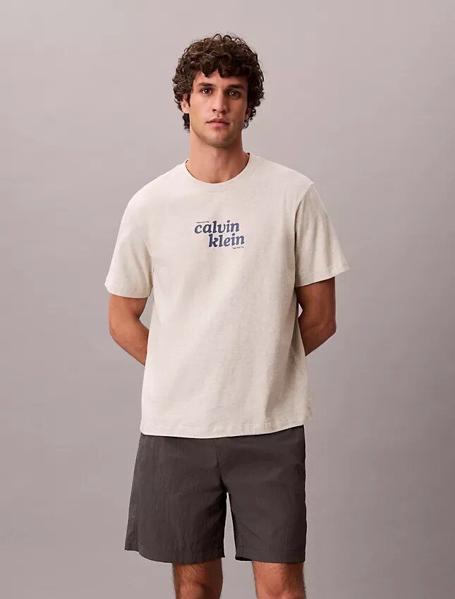 T-shirt Descontraída com Logótipo Gráfico de 1989 T-shirt Descontraída com Logótipo Gráfico de 1989