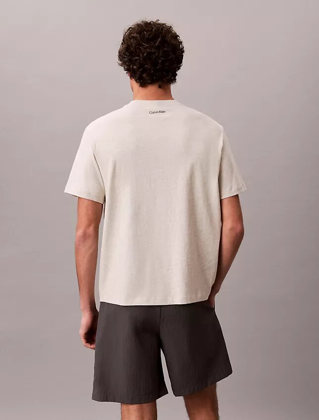 T-shirt Descontraída com Logótipo Gráfico de 1989 T-shirt Descontraída com Logótipo Gráfico de 1989