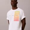 T-shirt Descontraída com Logótipo Ousado Pride T-shirt Descontraída com Logótipo Ousado Pride