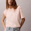 T-shirt Descontraída com Logótipo Padrão T-shirt Descontraída com Logótipo Padrão