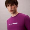 T-shirt folgada com logótipo em destaque T-shirt folgada com logótipo em destaque