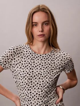T-shirt justa com franzido