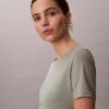 T-shirt justa com franzido T-shirt justa com franzido