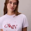 T-shirt justa com logótipo dividido T-shirt justa com logótipo dividido