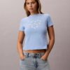T-shirt justa com logótipo em camadas T-shirt justa com logótipo em camadas