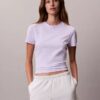 T-shirt justa com logótipo em tipo de letra T-shirt justa com logótipo em tipo de letra
