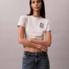 T-shirt justa com logótipo floral T-shirt justa com logótipo floral