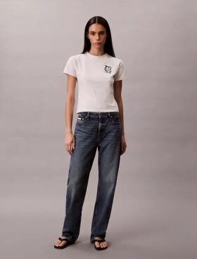 T-shirt justa com logótipo floral