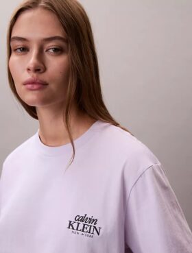 T-shirt larga com logótipo bordado
