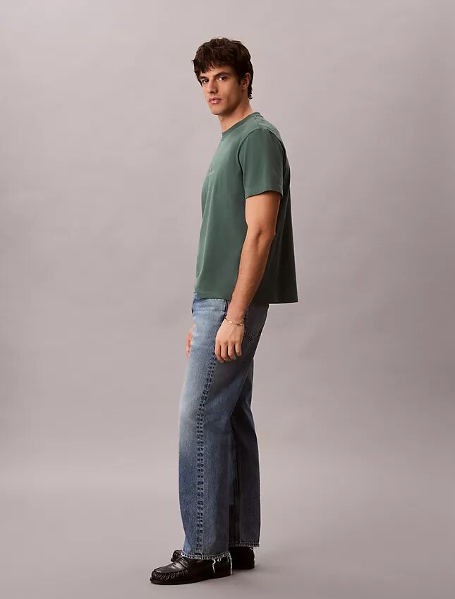 T-shirt Monologo com lavagem ácida T-shirt Monologo com lavagem ácida
