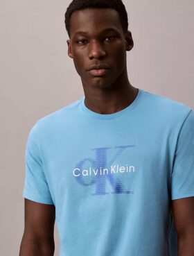 T-shirt Motion Blur Monologo