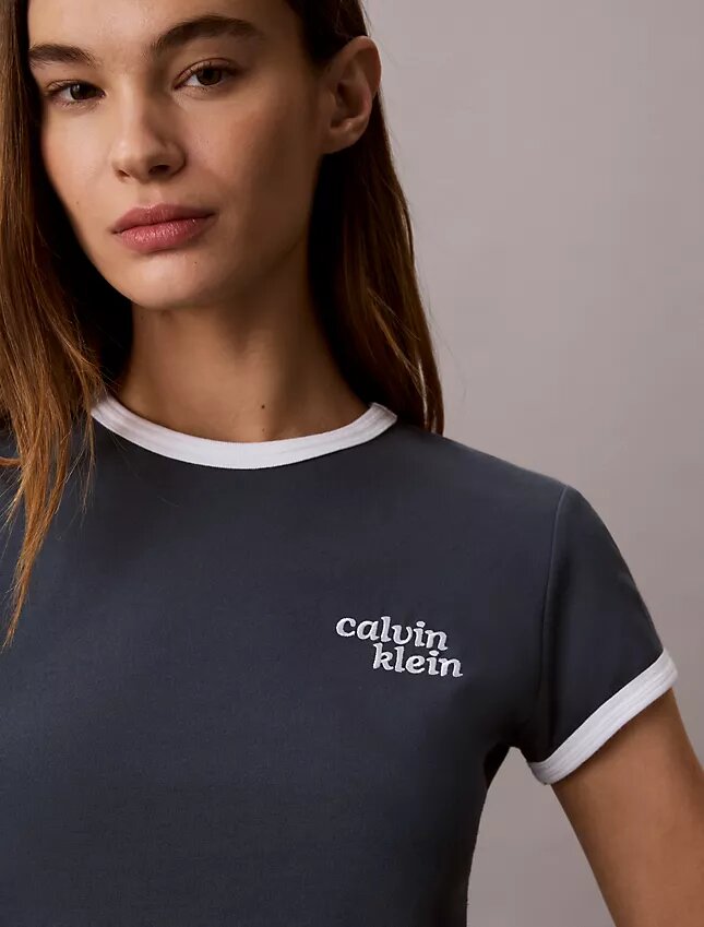 T-shirt Slim Ringer com logótipo de 1989 T-shirt Slim Ringer com logótipo de 1989
