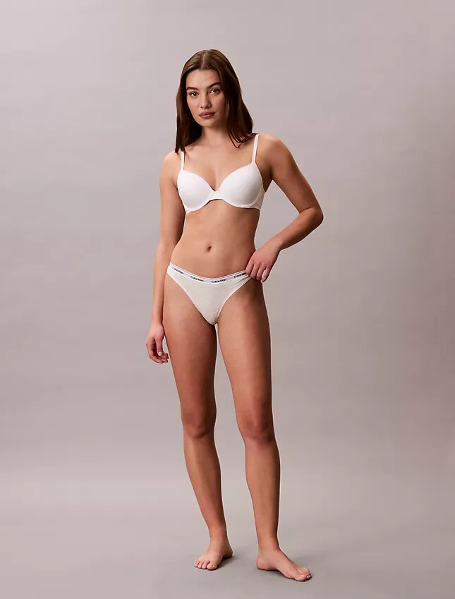 Thong com logótipo icónico Thong com logótipo icónico