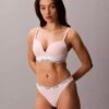 Thong com logótipo icónico