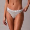 Thong com logótipo icónico Thong com logótipo icónico