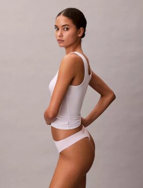 Thong com máximo de algodão