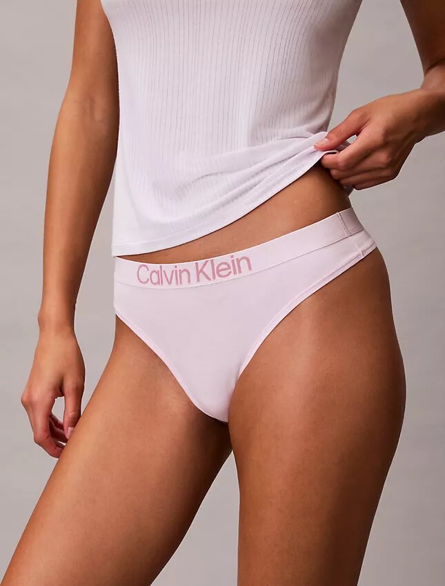 Thong com máximo de algodão Thong com máximo de algodão
