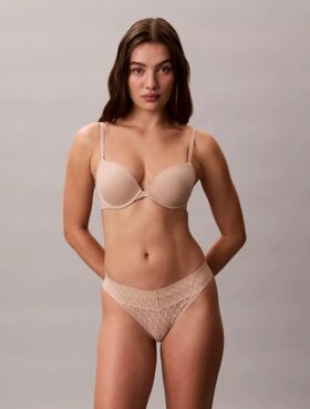 Thong de renda com logótipo icónico