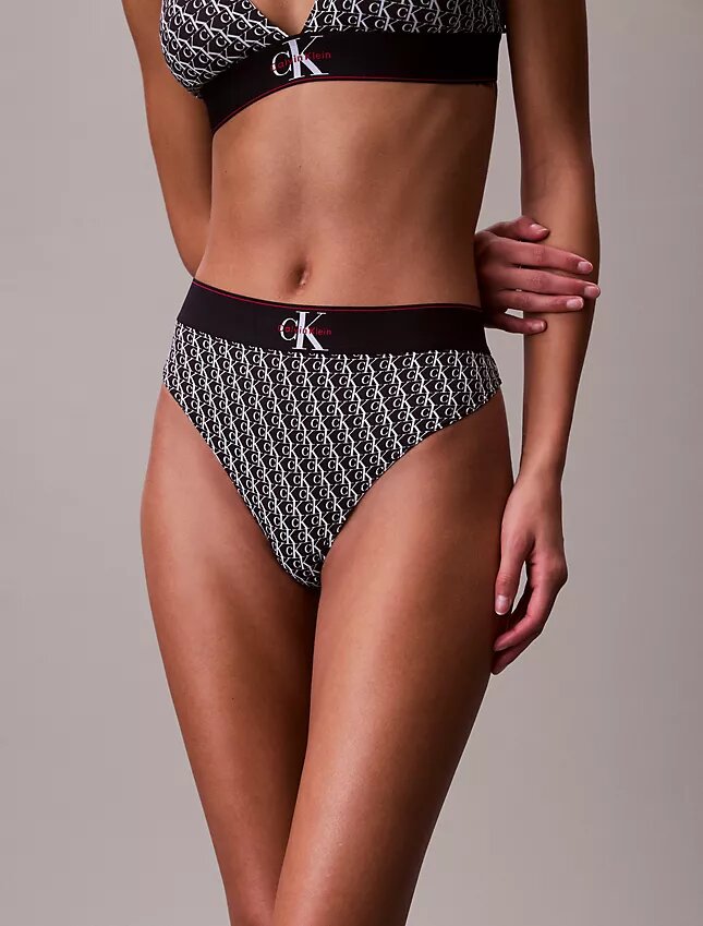 Thong elástica em microfibra com Monogram gráfico Thong elástica em microfibra com Monogram gráfico