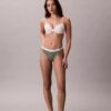 Thong em malha elástica de algodão Thong em malha elástica de algodão