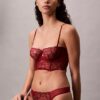 Thong em renda floral preta da CK Black