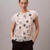 Top com estampado floral e franzido Top com estampado floral e franzido