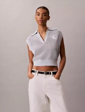 Top curto em croché com Monogram