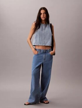 Top curto em Denim